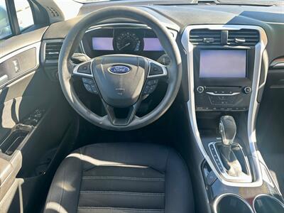 2013 Ford Fusion SE   - Photo 7 - Ridgecrest, CA 93555