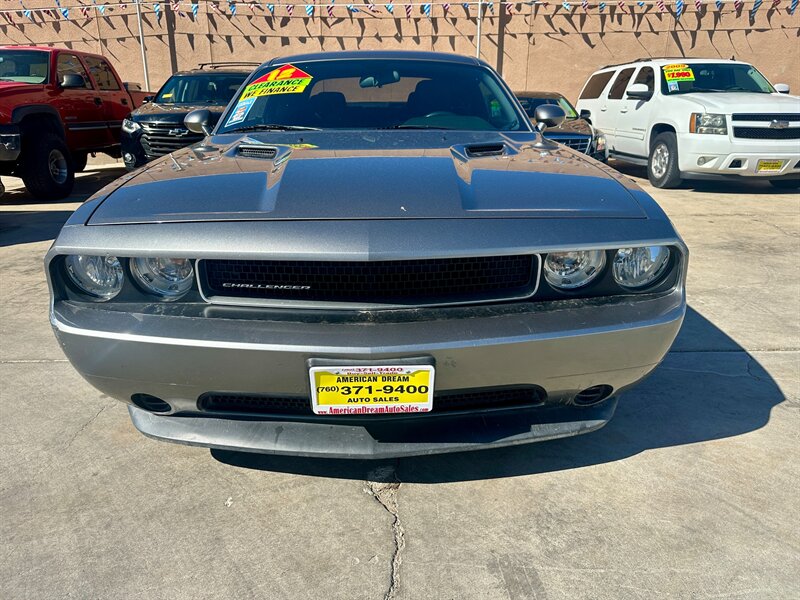 2012 Dodge Challenger SXT  