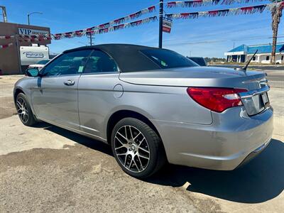 2014 Chrysler 200 Touring   - Photo 6 - Ridgecrest, CA 93555