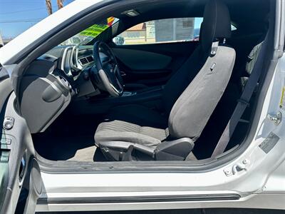 2014 Chevrolet Camaro LS   - Photo 10 - Ridgecrest, CA 93555