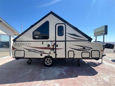 2018 FOREST RIVER ROCKWOOD A213HW   - Photo 1 - Ridgecrest, CA 93555