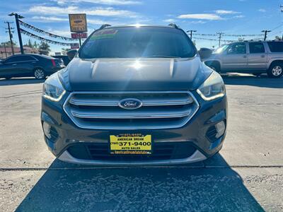 2017 Ford Escape SE   - Photo 2 - Ridgecrest, CA 93555