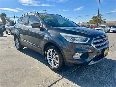 2017 Ford Escape SE   - Photo 3 - Ridgecrest, CA 93555