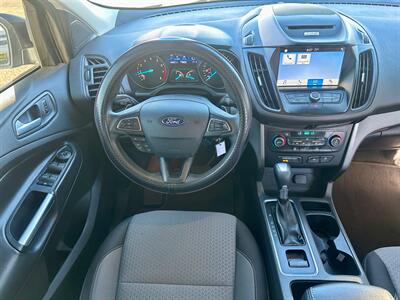 2017 Ford Escape SE   - Photo 8 - Ridgecrest, CA 93555