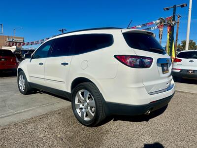 2013 Chevrolet Traverse LTZ   - Photo 7 - Ridgecrest, CA 93555