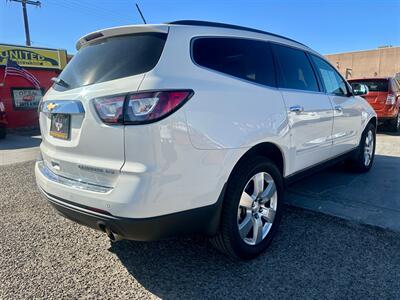 2013 Chevrolet Traverse LTZ   - Photo 4 - Ridgecrest, CA 93555