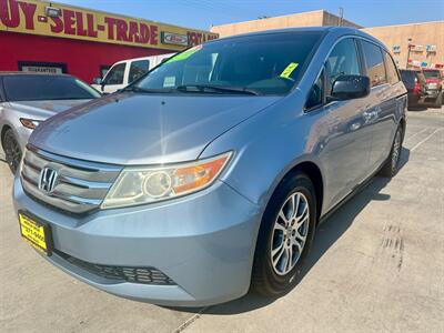 2012 Honda Odyssey EX   - Photo 1 - Ridgecrest, CA 93555