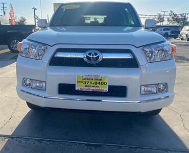 2012 Toyota 4Runner SR5   - Photo 2 - Ridgecrest, CA 93555