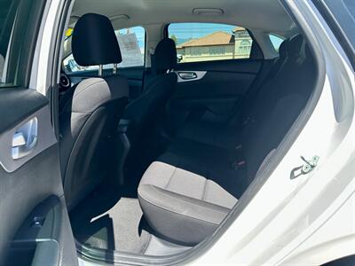 2023 Kia Forte LXS   - Photo 11 - Ridgecrest, CA 93555