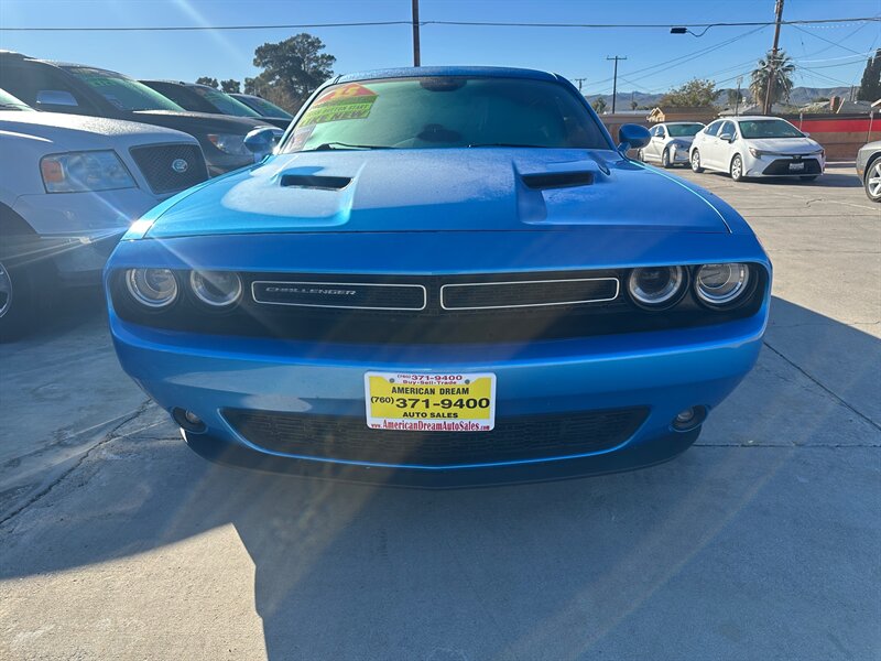 2015 Dodge Challenger SXT Plus  