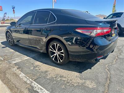 2018 Toyota Camry SE   - Photo 6 - Ridgecrest, CA 93555