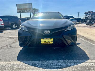 2018 Toyota Camry SE   - Photo 2 - Ridgecrest, CA 93555