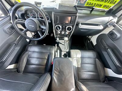 2010 Jeep Wrangler Rubicon   - Photo 8 - Ridgecrest, CA 93555