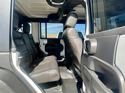 2010 Jeep Wrangler Rubicon   - Photo 13 - Ridgecrest, CA 93555