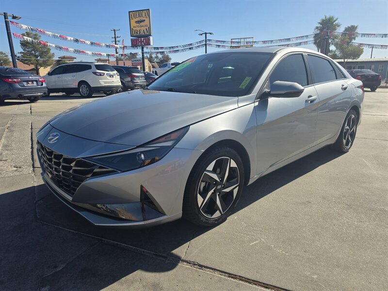 2021 Hyundai ELANTRA SEL  