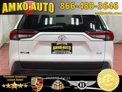 2020 Toyota RAV4 XLE - Photo 8 - Laurel, MD 20724