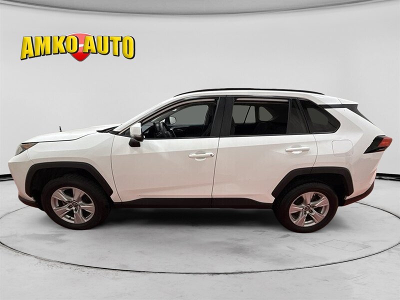 2020 Toyota RAV4 XLE - Photo 5 - Laurel, MD 20724