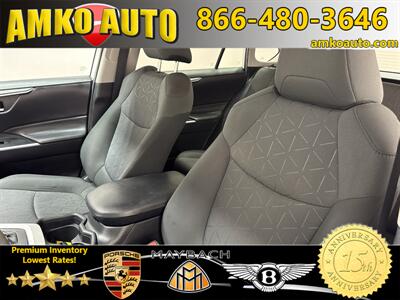 2020 Toyota RAV4 XLE - Photo 13 - Laurel, MD 20724