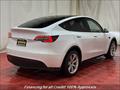2022 Tesla Model Y Long Range   - Photo 11 - Temple Hills, MD 20748