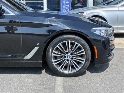 2018 BMW 530e iPerformance   - Photo 18 - Temple Hills, MD 20748