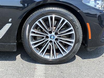 2018 BMW 530e iPerformance   - Photo 12 - Temple Hills, MD 20748