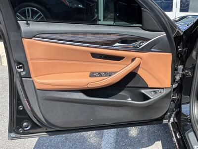 2018 BMW 530e iPerformance   - Photo 53 - Temple Hills, MD 20748