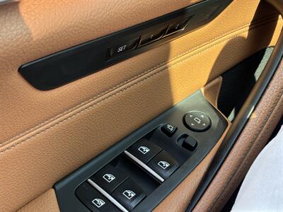 2018 BMW 530e iPerformance   - Photo 21 - Temple Hills, MD 20748