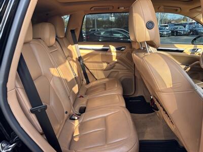 2016 Porsche Cayenne   - Photo 21 - Laurel, MD 20724