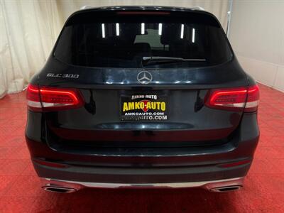 2019 Mercedes-Benz GLC GLC 300   - Photo 14 - Laurel, MD 20724