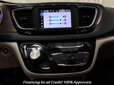 2023 Chrysler Voyager LX   - Photo 39 - Temple Hills, MD 20748