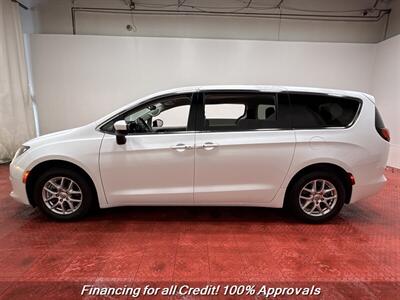 2023 Chrysler Voyager LX   - Photo 7 - Temple Hills, MD 20748