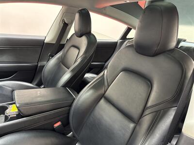 2020 Tesla Model 3 Long Range   - Photo 18 - Temple Hills, MD 20748