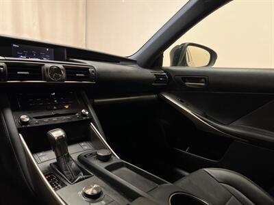 2017 Lexus IS 200t   - Photo 33 - Laurel, MD 20724