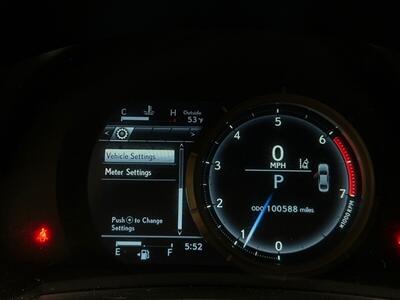 2017 Lexus IS 200t   - Photo 32 - Laurel, MD 20724