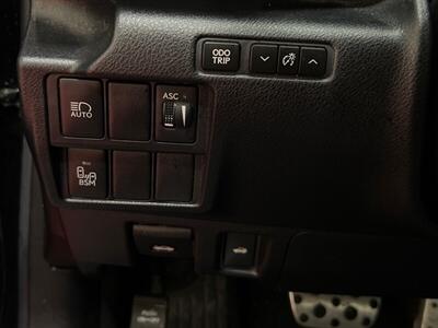 2017 Lexus IS 200t   - Photo 31 - Laurel, MD 20724