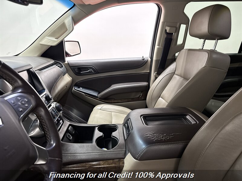 2019 Chevrolet Suburban LT - Photo 14 - Temple Hills, MD 20748