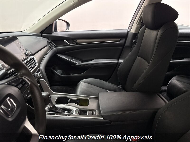 2020 Honda Accord LX - Photo 14 - Temple Hills, MD 20748