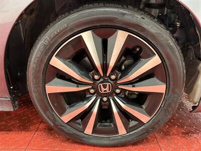 2022 Honda Civic EX   - Photo 10 - Temple Hills, MD 20748