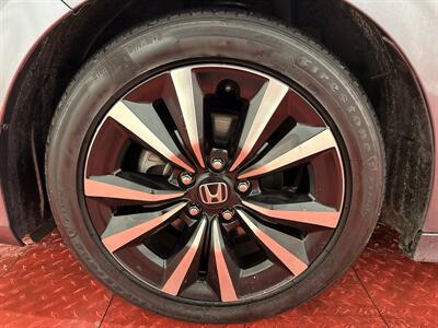 2022 Honda Civic EX   - Photo 9 - Temple Hills, MD 20748