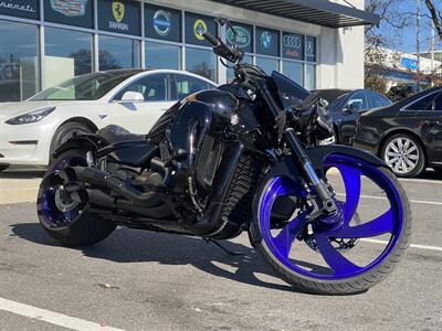 2019 Suzuki M109R BOULEVARD Roadster