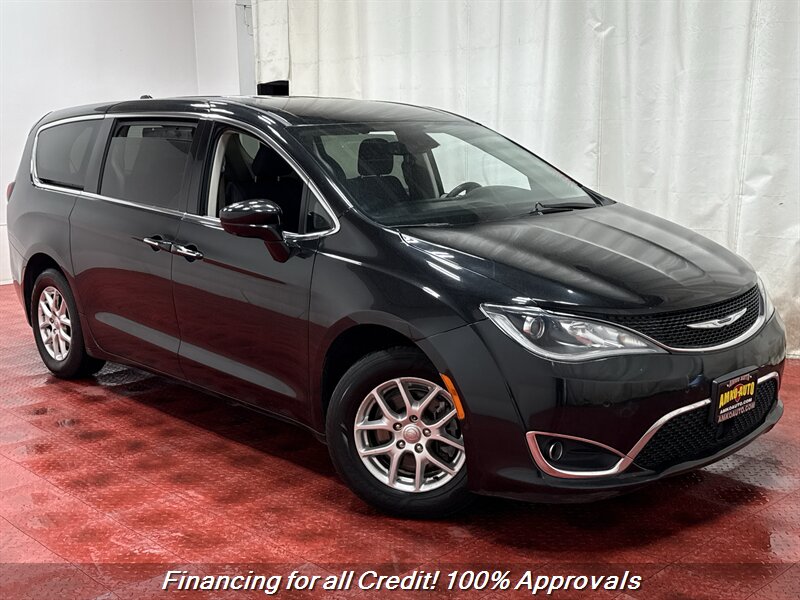 2020 Chrysler Pacifica Touring - Photo 4 - Temple Hills, MD 20748