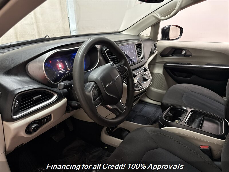 2020 Chrysler Pacifica Touring - Photo 16 - Temple Hills, MD 20748