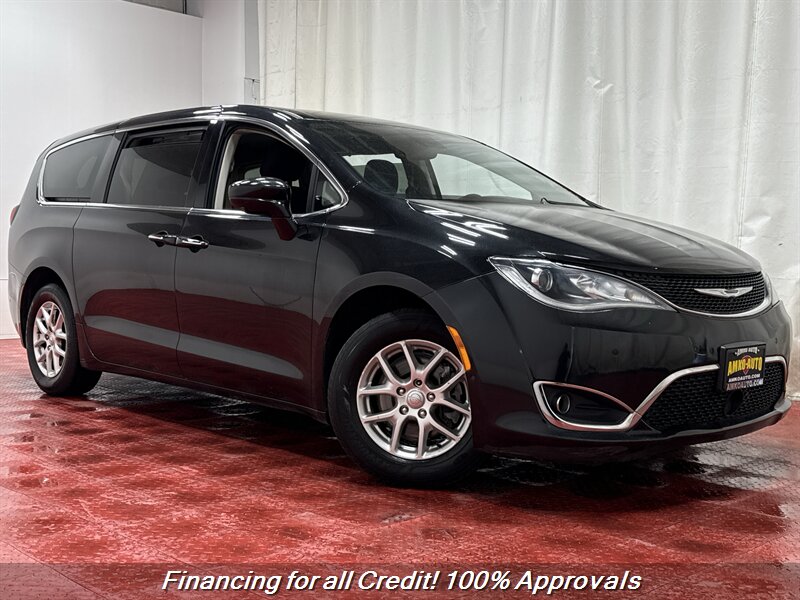 2020 Chrysler Pacifica Touring - Photo 5 - Temple Hills, MD 20748