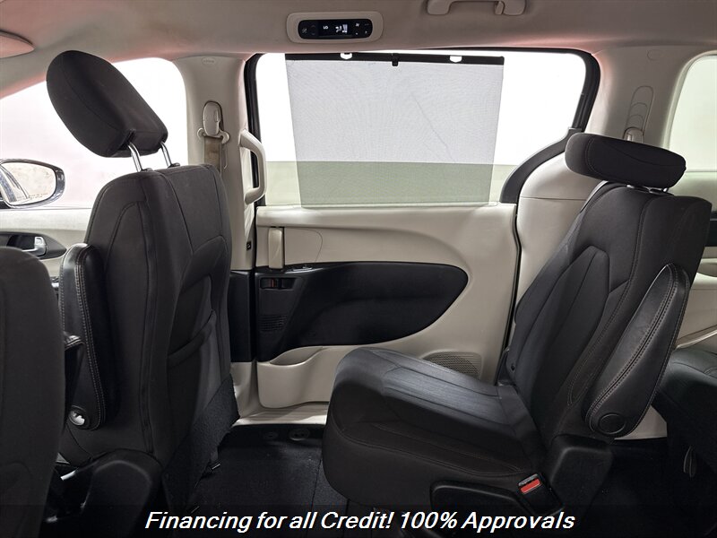 2020 Chrysler Pacifica Touring - Photo 19 - Temple Hills, MD 20748