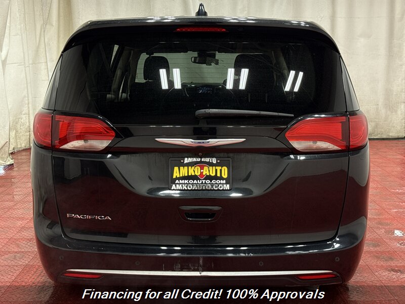 2020 Chrysler Pacifica Touring - Photo 13 - Temple Hills, MD 20748
