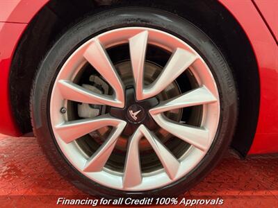 2018 Tesla Model 3 Long Range   - Photo 11 - Temple Hills, MD 20748