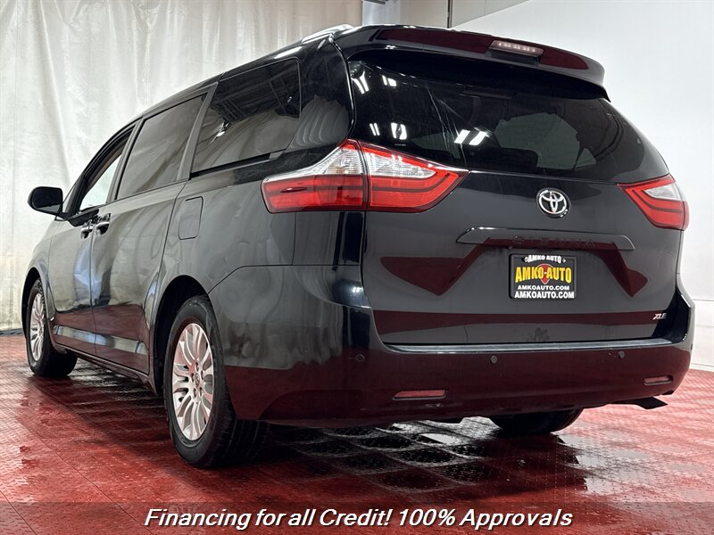 2015 Toyota Sienna XLE 8-Passenger - Photo 6 - Temple Hills, MD 20748