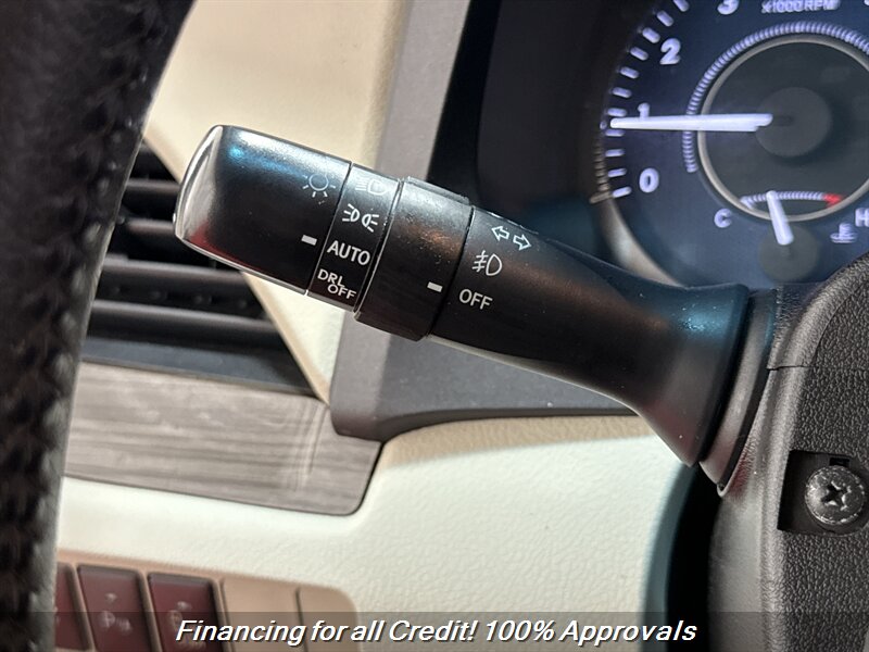 2015 Toyota Sienna XLE 8-Passenger - Photo 19 - Temple Hills, MD 20748