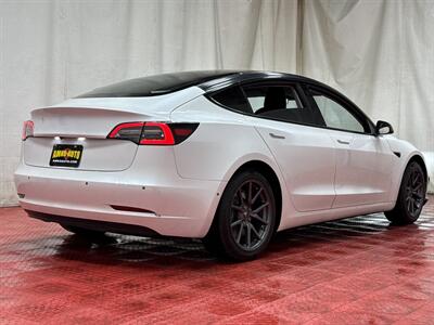 2020 Tesla Model 3 Standard Range Plus   - Photo 14 - Temple Hills, MD 20748