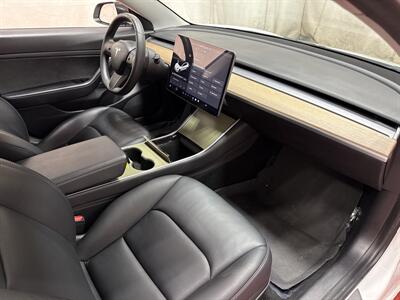 2020 Tesla Model 3 Standard Range Plus   - Photo 30 - Temple Hills, MD 20748